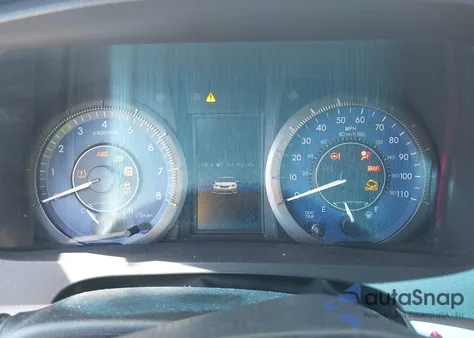 2015 Toyota Sienna Xle Premium 8 Passenger from USA, damaged, VIN 5TDYK3DC6FS652923